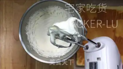 Make Home-skin cake roll step 17