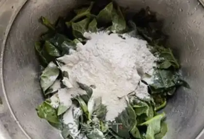 Make Scrambled spinach step 4