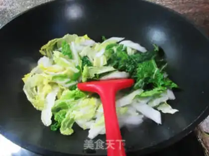 Make Paprika and yellow cabbage step 1