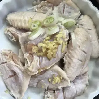Make Hot chicken wings step 1