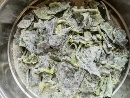 Make Scrambled spinach step 6