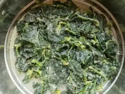 Make Scrambled spinach step 10