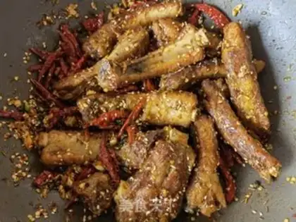 Make Spicy hands on ribs step 24