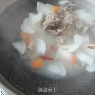 Make A radish stew of lamb bones step 5