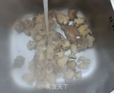 Make Pork-skin rooster step 4