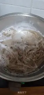 Make Freckles, swirling noodles step 2