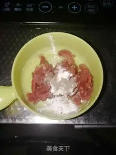 Make Tomato soup and meat step 2