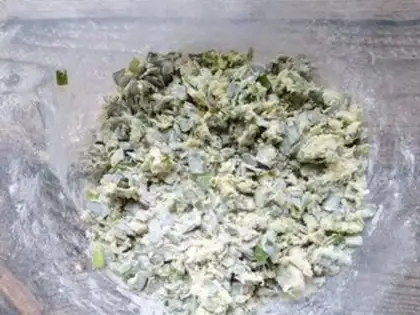 Make Eggs and pasta step 4