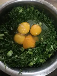 Make Fried eggs step 2