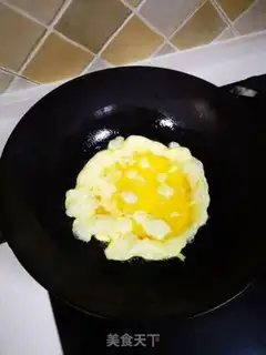 Make Yellow eggs step 1