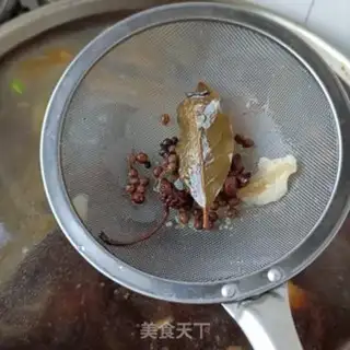 Make Pork-skin rooster step 20