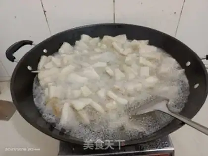 Make Piggy oil step 3