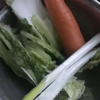 Make Carrot and egg porridge step 3