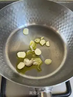 Make Milk is hot step 0
