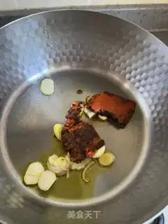 Make Milk is hot step 1