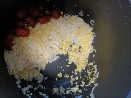 Make Pumpkin porridge step 1