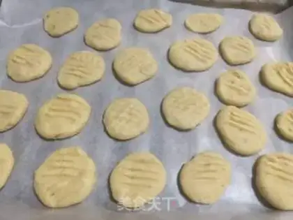 Make Peanut butter cookies step 6