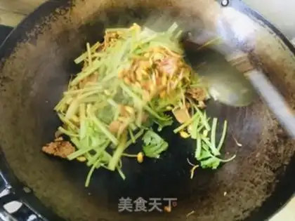 Make Celery sprouts step 6