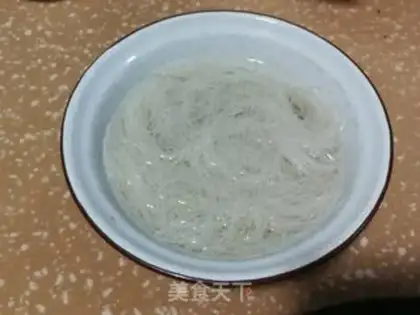 Make Scrambled meat and powdered pork step 0