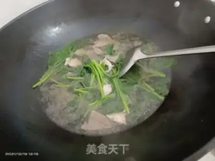 Make Skinny pork and liver soup step 4