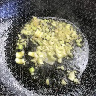 Make Scrambled with red potato powder step 5
