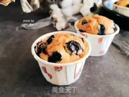 Make Blueberry marfin cake step 10