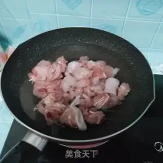 Make Spicy chicken step 1