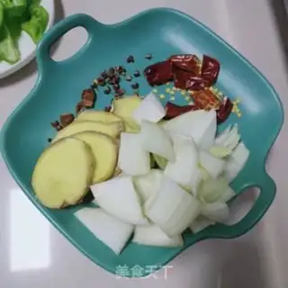 Make Spicy chicken step 5