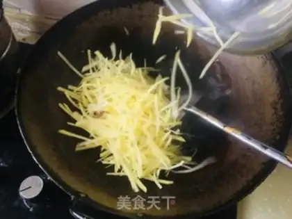 Make Potato curry step 2