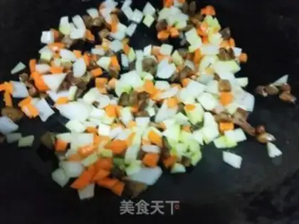 Make Weenie egg fried rice step 4