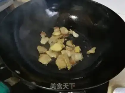 Make Five flowers for radish step 3