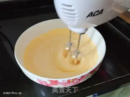 Make Tiger-skinped angel cake rolls step 8