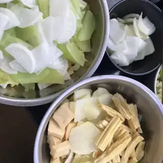 Make A spicy vegetable pot step 9