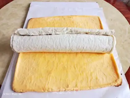 Make Tiger-skinped angel cake rolls step 11