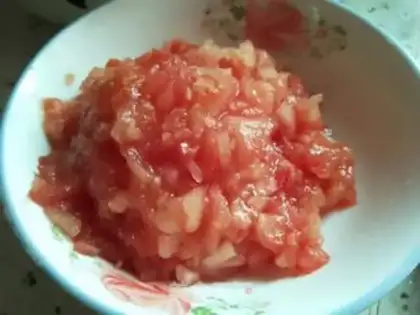 Make Tomato salsa step 1