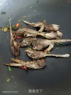 Make Pepper salt duck chin step 8