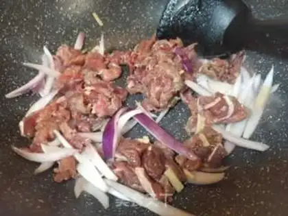 Make Onion beef step 3