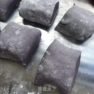 Make Black rice buns step 5