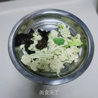 Make The gravy step 0