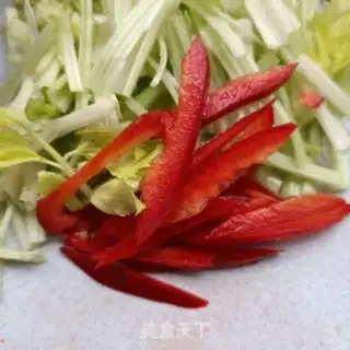 Make The sea cucumber belt step 2