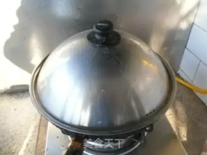 Make Red burning lion head step 10