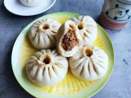 Make Lamb buns step 14