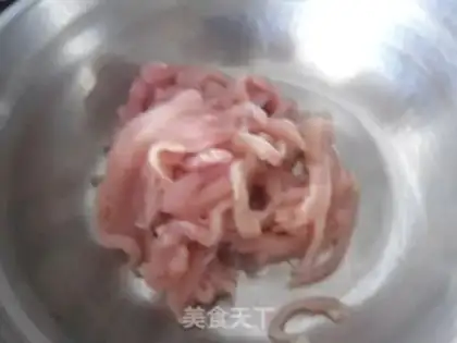Make Red chicken willow step 1