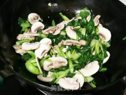 Make Mushrooms and greens step 4