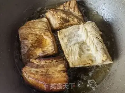 Make A loaf with plum and meat step 8