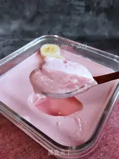 Make Pink strawberry yogurt step 8
