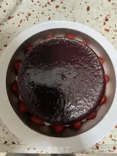 Make Triple strawberry mousse cake step 21