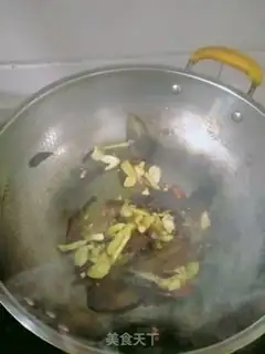 Make Cooked chicken wings and potatoes step 4