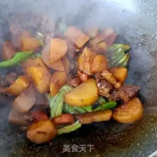 Make Potato-burning cow step 12