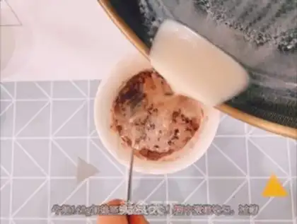 Make iceberg lava step 5